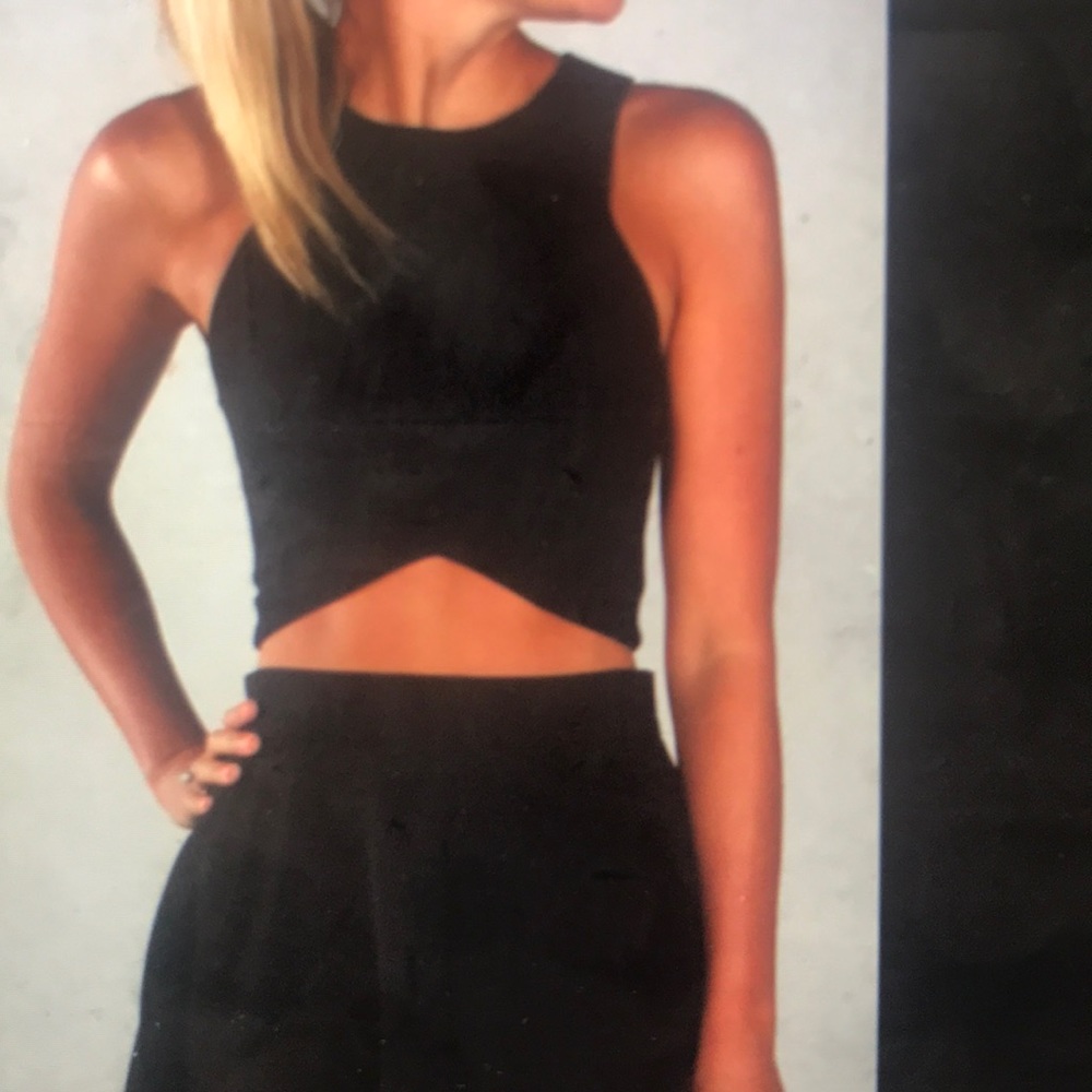 Nicholas Crop Top Black size 2